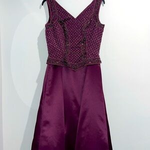 Sphirea plum purple beaded formal prom dress. Size 8.